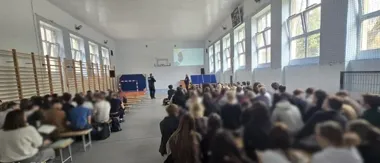 Nie tylko mundur - maturzyści z Krakowa poznali policyjną ścieżkę